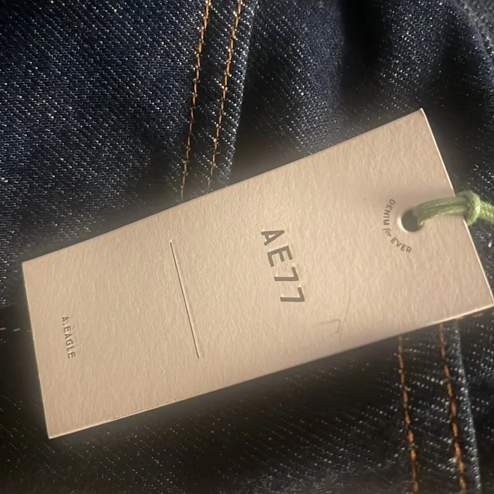 AE 77 Premium Crop Flare Jeans Dark Wash Jeans NWT  Sz 25